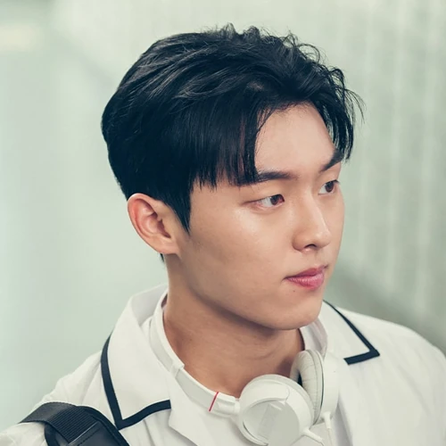 actor Choi Hyun-Wook